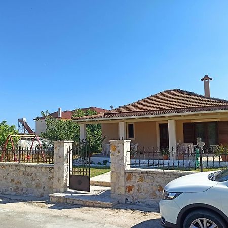 *Villa Pap-Live The Greek Hospitality In A Village* Nea Sampsounta Exterior foto